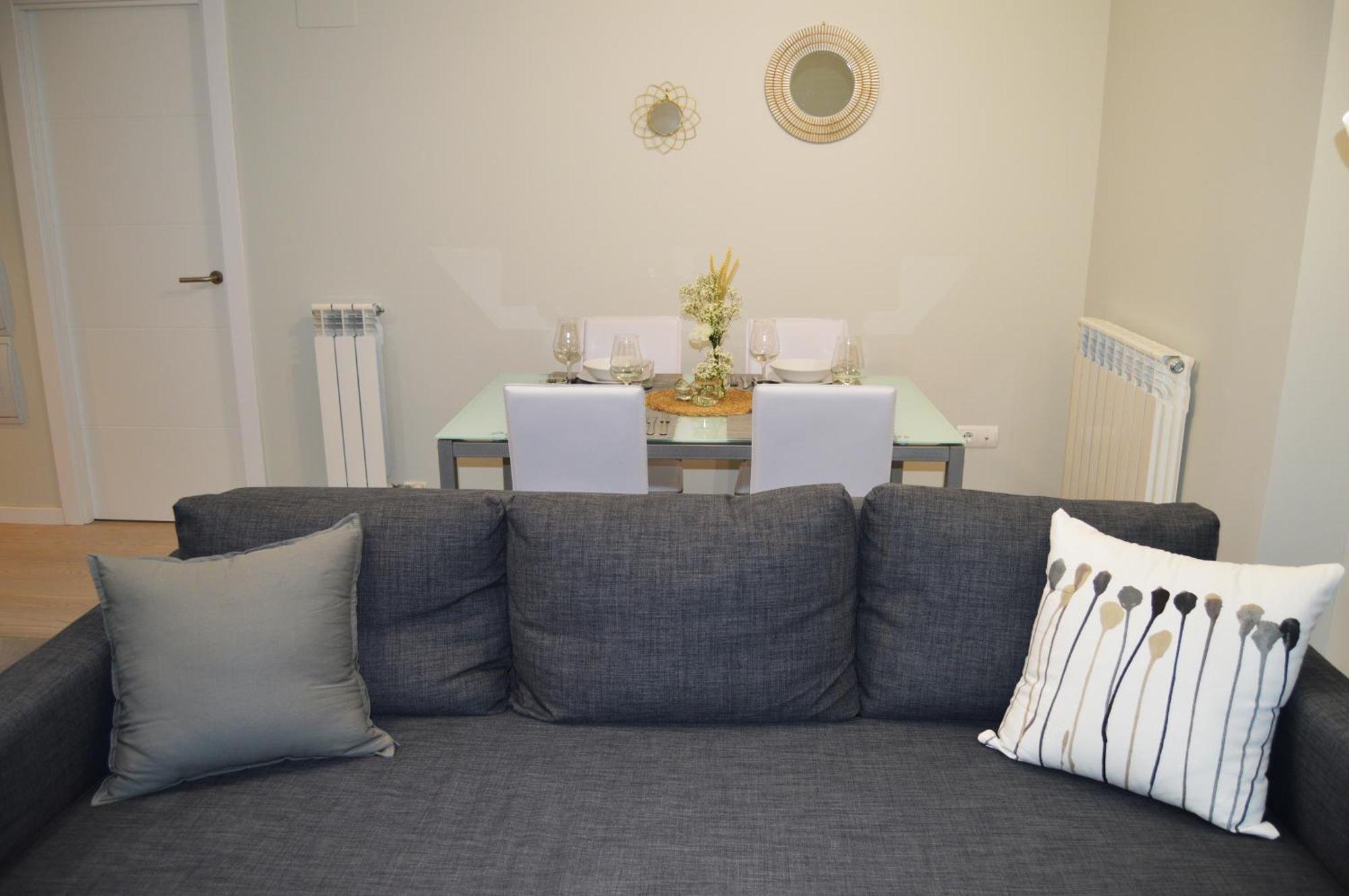 Apartamenticos Plaza Del Pilar I サラゴサ エクステリア 写真