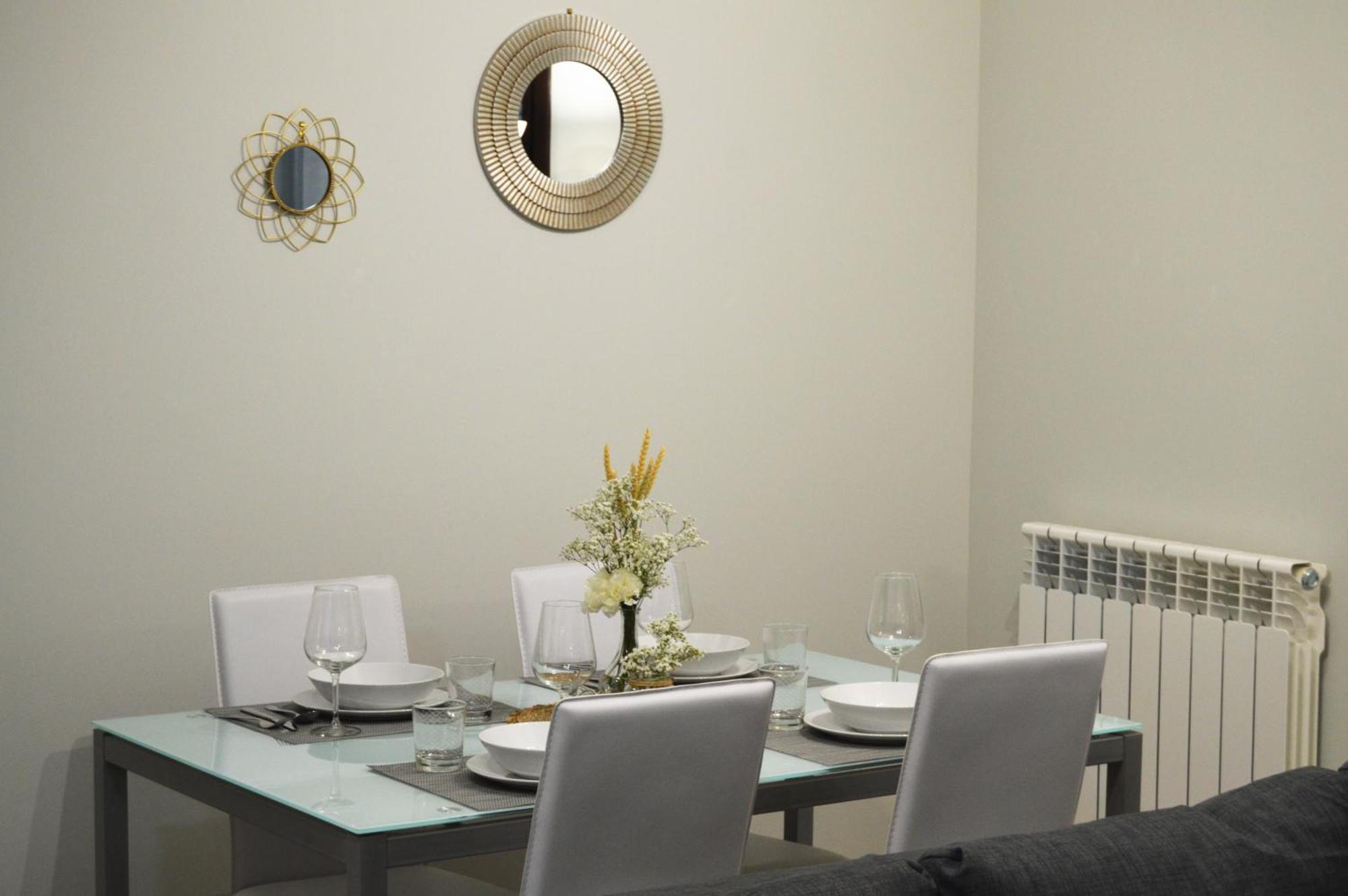 Apartamenticos Plaza Del Pilar I サラゴサ エクステリア 写真