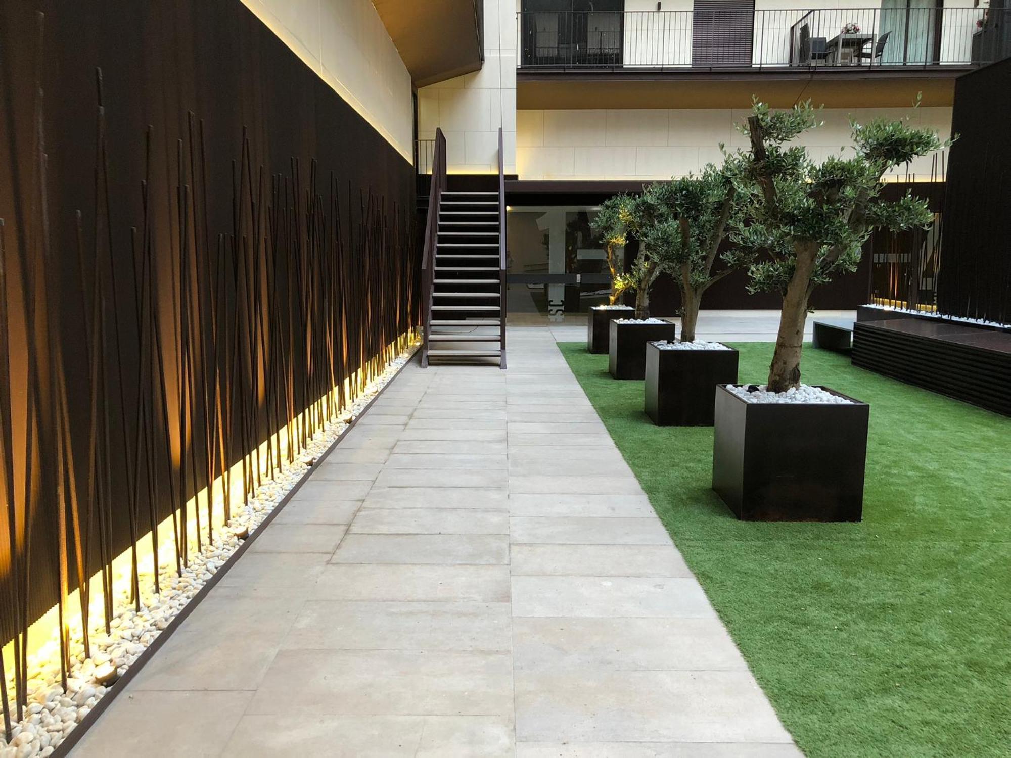 Apartamenticos Plaza Del Pilar I サラゴサ エクステリア 写真